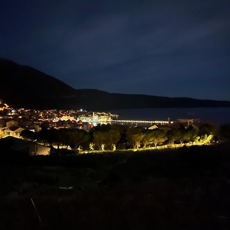Apartments Suho Komiža المظهر الخارجي الصورة