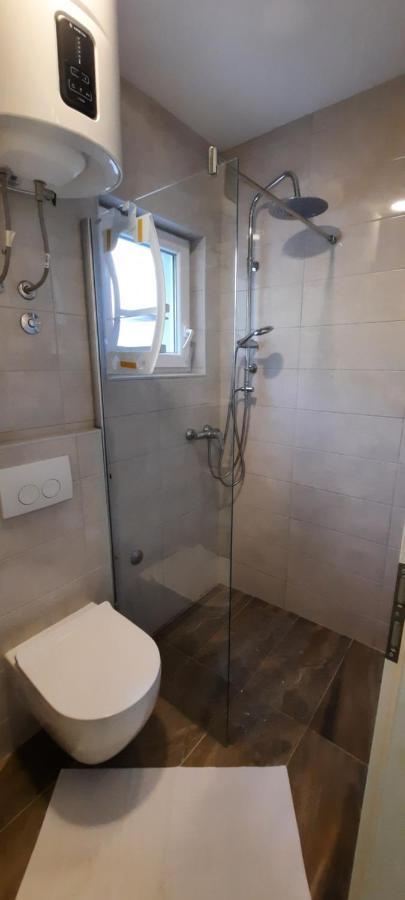 Apartments Suho Komiža المظهر الخارجي الصورة