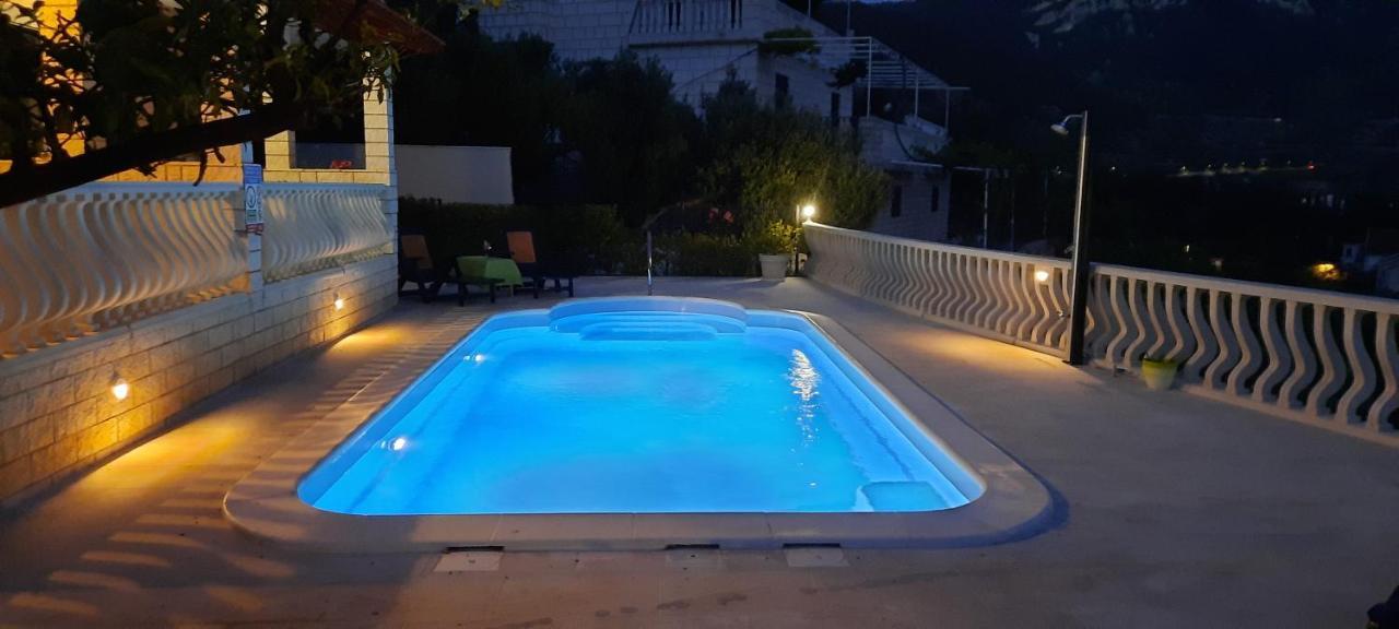 Apartments Suho Komiža المظهر الخارجي الصورة