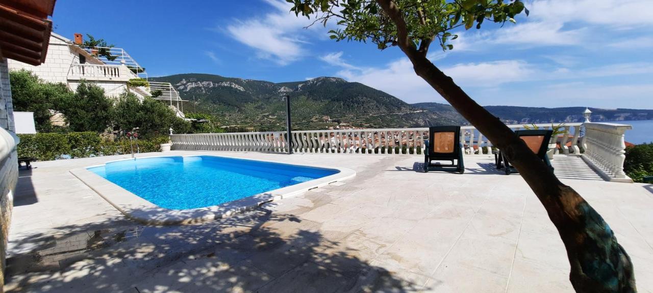 Apartments Suho Komiža المظهر الخارجي الصورة
