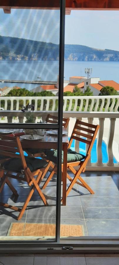Apartments Suho Komiža المظهر الخارجي الصورة